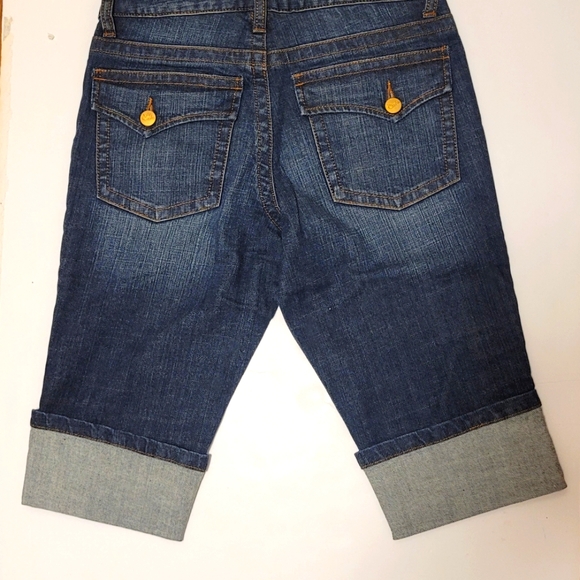 Brand new knee high denim short - Picture 2 of 4